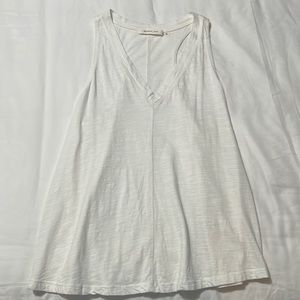 Vici Collection white tank